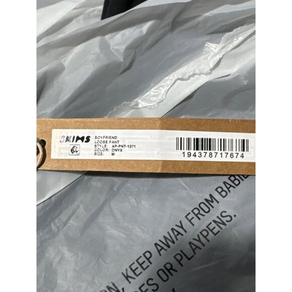 Skims Boyfriend Loose Pant Onyx Black Size M NWT MSRP $68 - Picture 3 of 7